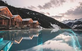 Boutique Hotel Und Chalets Bergwiesenglueck